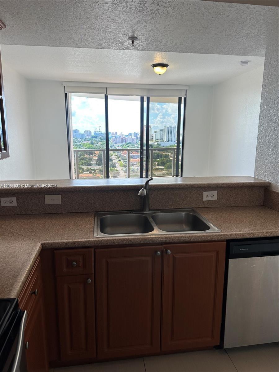 83dcefb7-4002 2301 SW 27th Ave # 1202, Miami FL 33145 — #A11684039