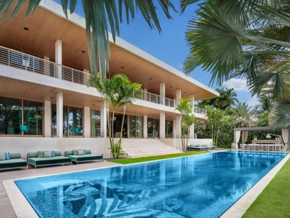 1510 W 25th St, Miami Beach FL 33140 — #A11688815