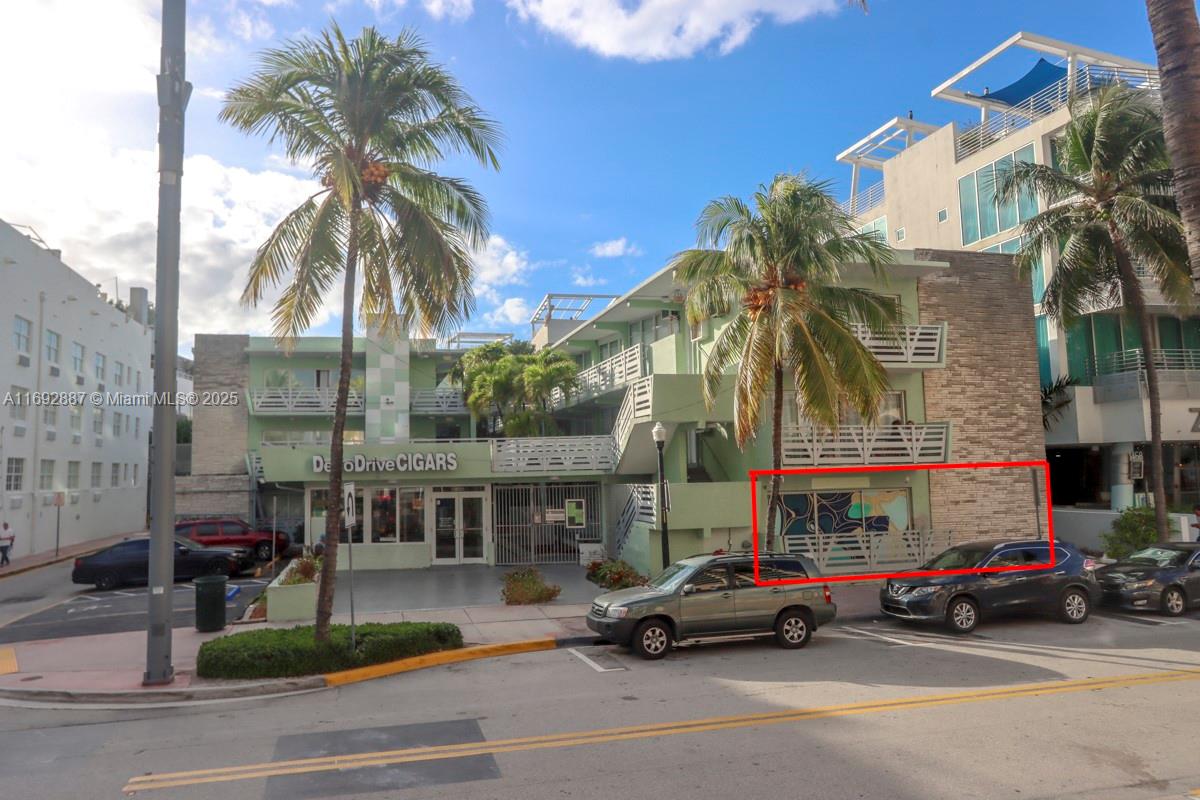 83dcefb7-4072 1446 Ocean Dr # 2, Miami Beach FL 33139 — #A11692887