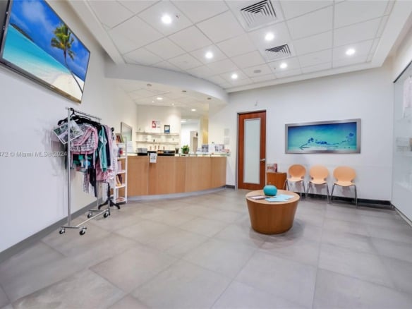 6705 Red Rd # 518, Coral Gables FL 33143 — #A11697872