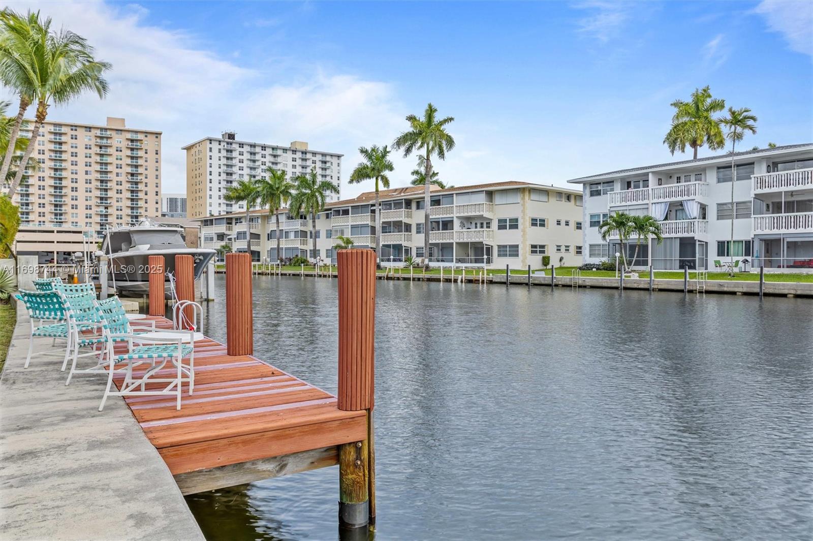 501 Blue Heron Dr # A, Hallandale Beach FL 33009 — #A11698744