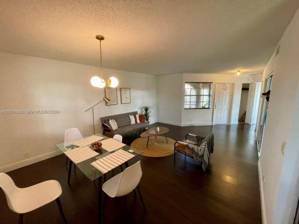 333 SW 86th Ave # 201, Pembroke Pines FL 33025 — #A11701058
