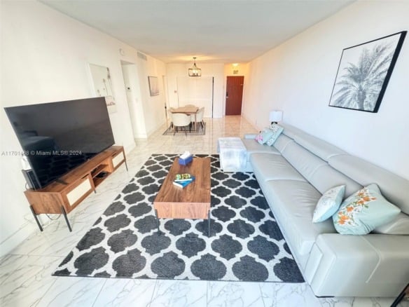 3901 S Ocean Dr # 3Y, Hollywood FL 33019 — #A11701468