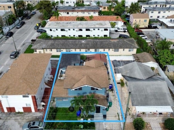 236 SW 10 Avenue, Miami FL 33130 — #A11702068