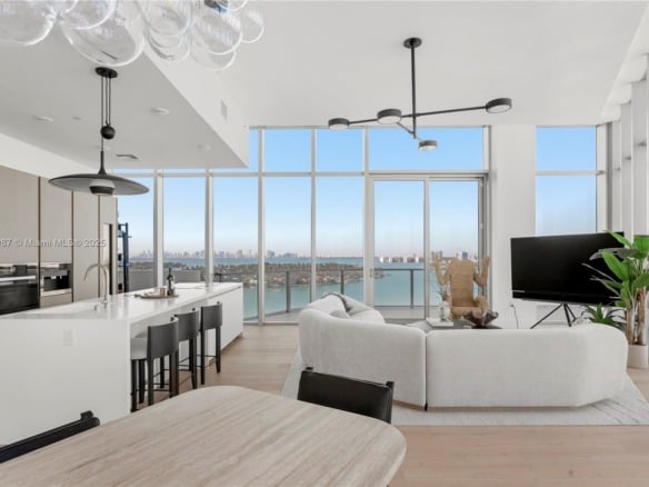 6800 Indian Creek Dr, Miami Beach FL 33141 — #A11702987