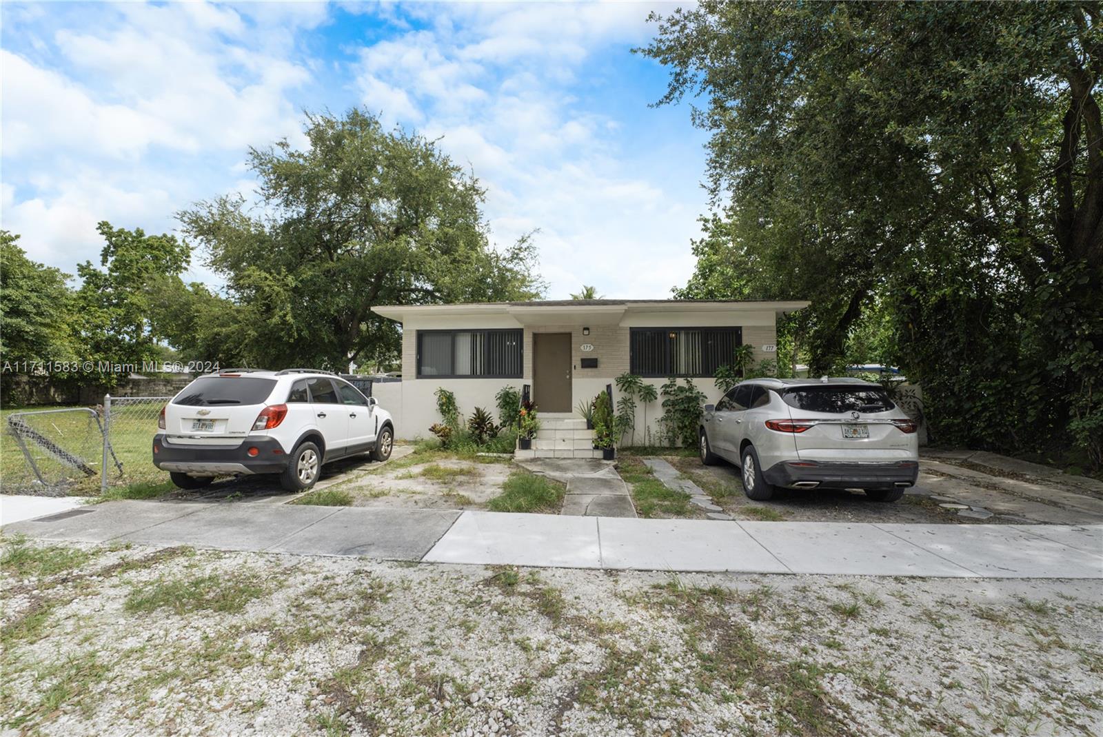 175 NW 68th St, Miami FL 33150 — #A11711583