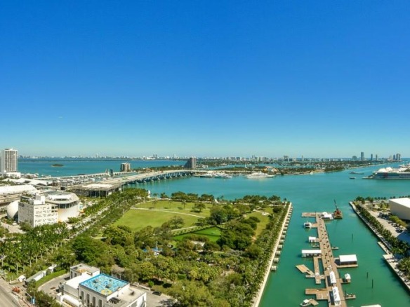 888 Biscayne Blvd # 2511, Miami FL 33132 — #A11714579