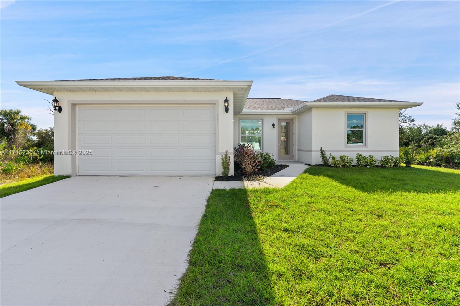 957 COMMODORE ST, Lehigh Acres FL 33974 — #A11715235