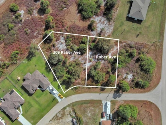 309 & 311 Raber Ave, Lehigh Acres FL 33974 — #A11715384