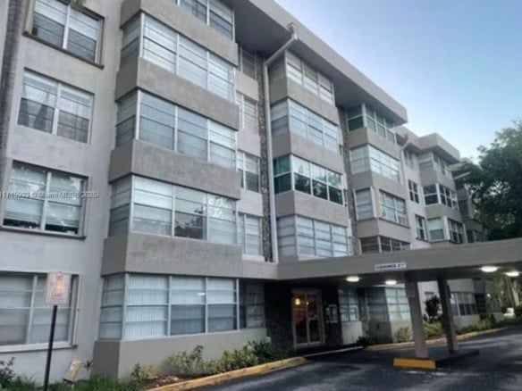 6700 Cypress Rd # 512, Plantation FL 33317 — #A11715903