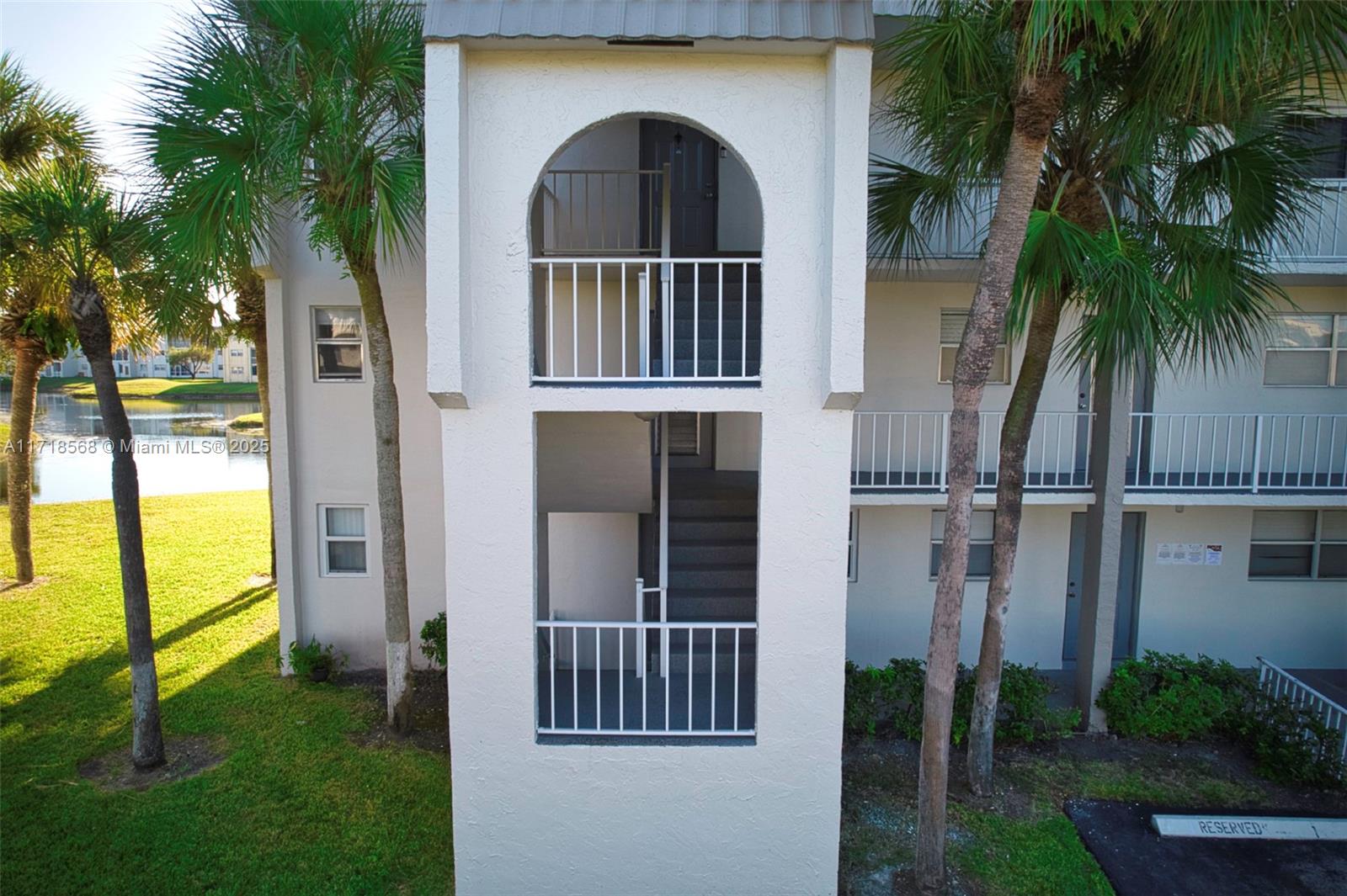 83dcefb7-4324 Listing #A11718568