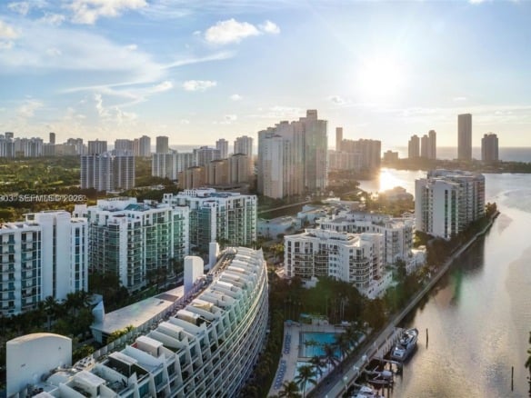 2950 NE 188th St # 406, Aventura FL 33180 — #A11719303