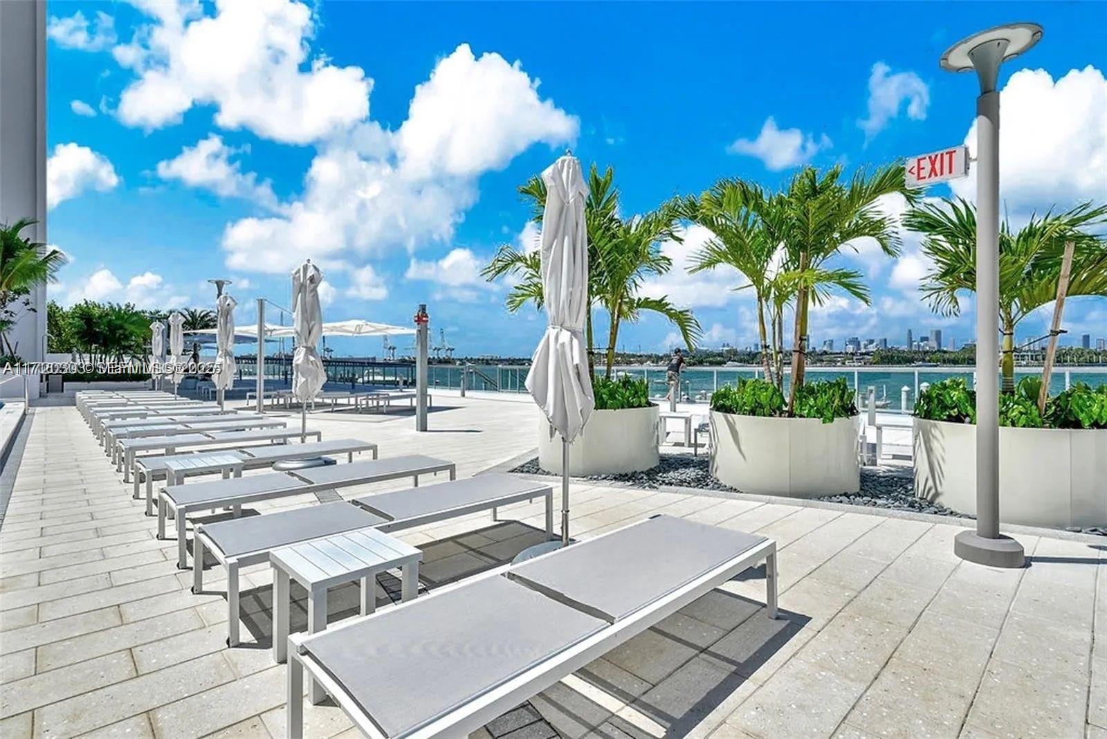 83dcefb7-4344 1000 West Ave, Miami Beach FL 33139 — #A11720303