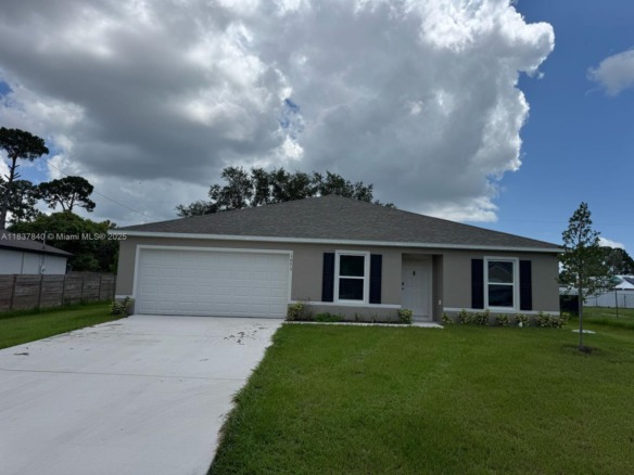 1073 SW Eureka Ave # 1073, Port St. Lucie FL 34953 — #A11837840