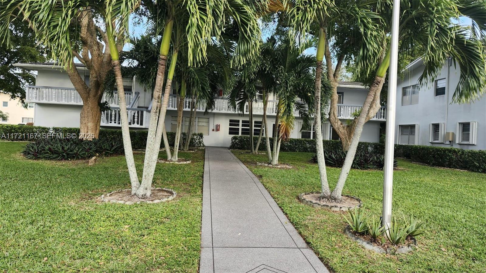 83dcefb7-4358 564 Durham T # 564, Deerfield Beach FL 33442 — #A11721167