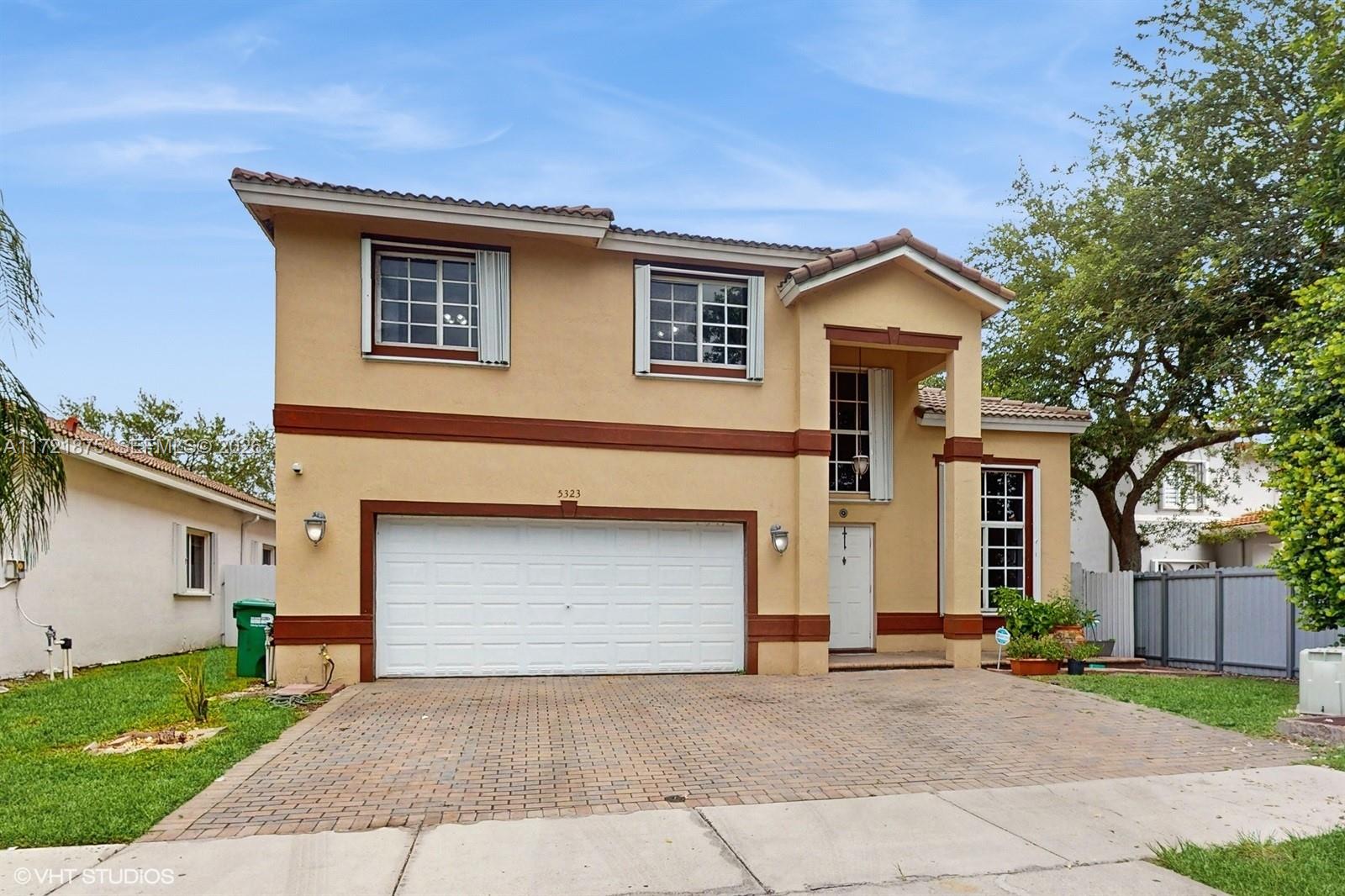 83dcefb7-4374 5323 NW 109th Ct, Doral FL 33178 — #A11721875