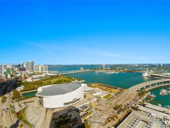 398 NE 5th St # 3207, Miami FL 33132 — #A11725296