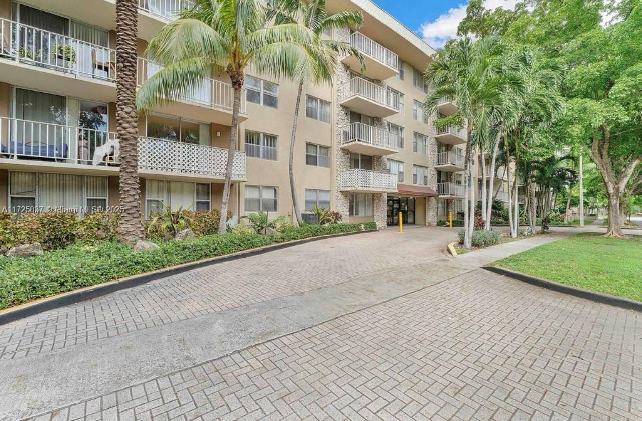 S 1805 Sans Souci Blvd # 429, North Miami FL 33181 — #A11725837