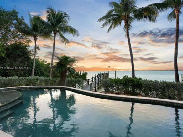 104 Coastal Dr, Key Largo FL 33037 — #A11726373