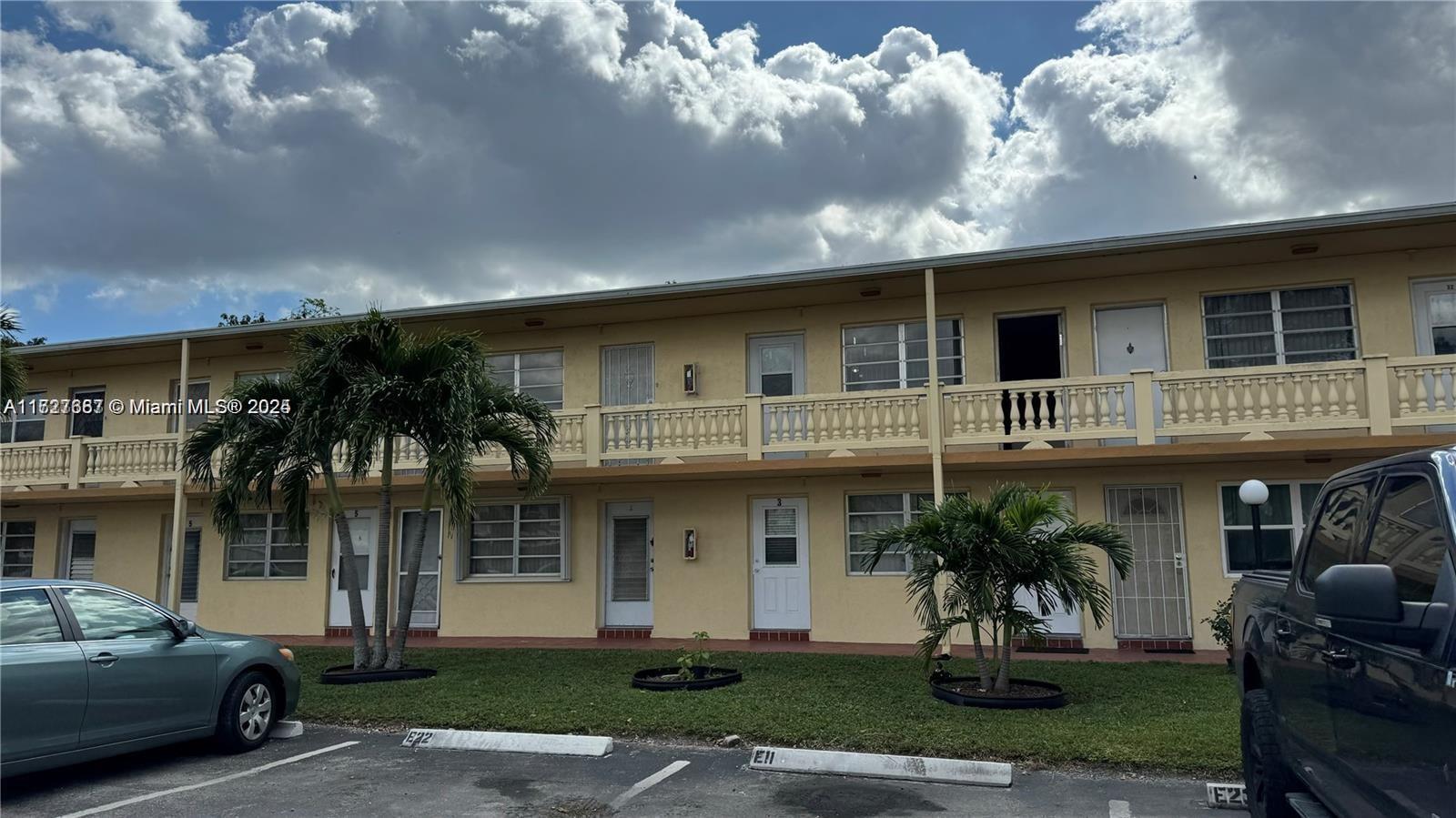 83dcefb7-4468 160 NE 203rd Ter # 18, Miami Gardens FL 33179 — #A11727687