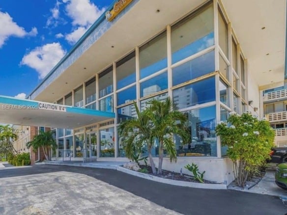 6484 Indian Creek Dr # 310, Miami Beach FL 33141 — #A11728254