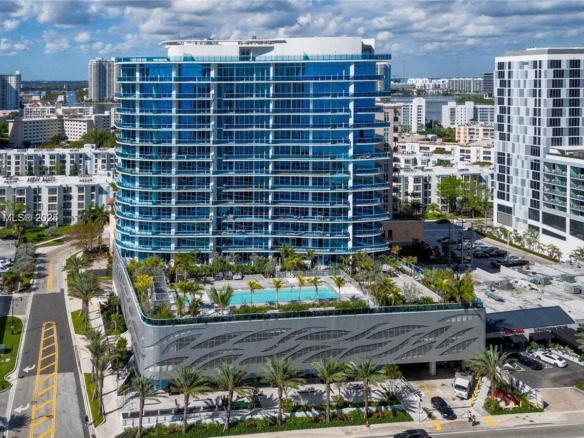 17550 Collins Ave # 601, Sunny Isles Beach FL 33160 — #A11728240