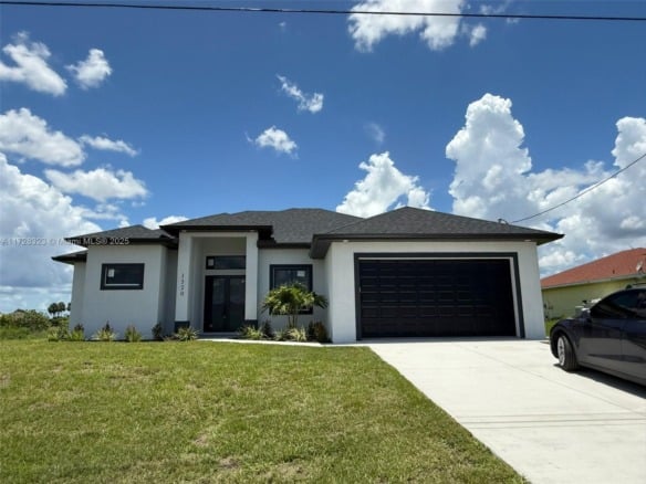 1320 NE 14th AVE, Cape Coral FL 33909 — #A11728323