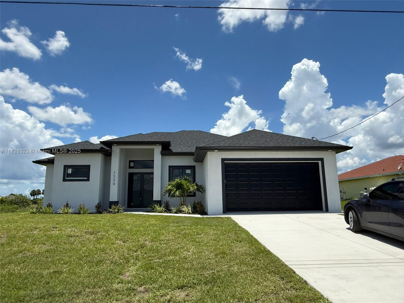 83dcefb7-4484 1320 NE 14th AVE, Cape Coral FL 33909 — #A11728323