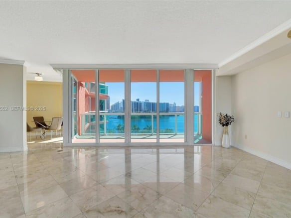 3370 Hidden Bay Dr # 910, Aventura FL 33180 — #A11728552