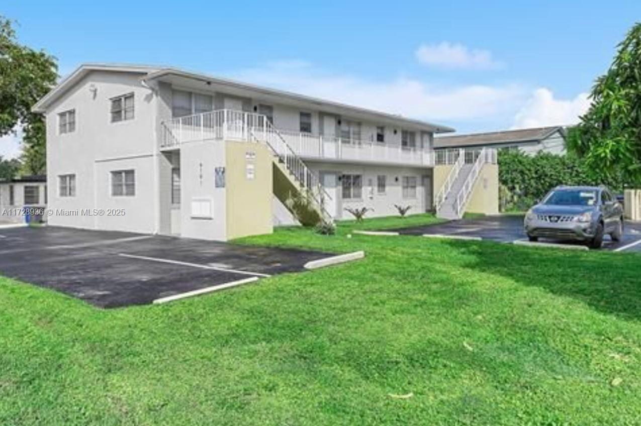 83dcefb7-4494 6101 Garfield St, Hollywood FL 33024 — #A11728936