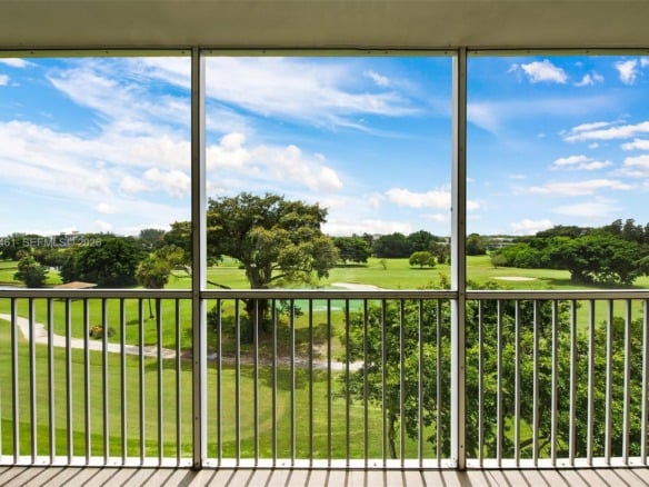 3050 N Palm Aire Dr # 501, Pompano Beach FL 33069 — #A11729461