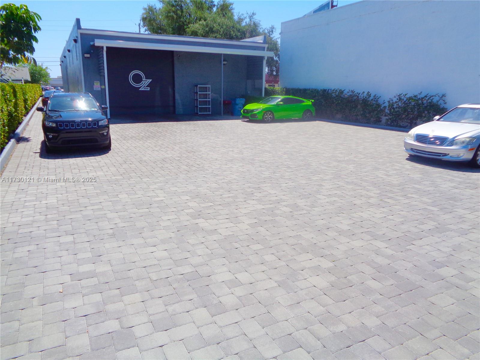 3749 N Federal Hwy, Pompano Beach FL 33064 — #A11730121