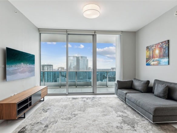 200 Biscayne Boulevard Way # 4912, Miami FL 33131 — #A11733636