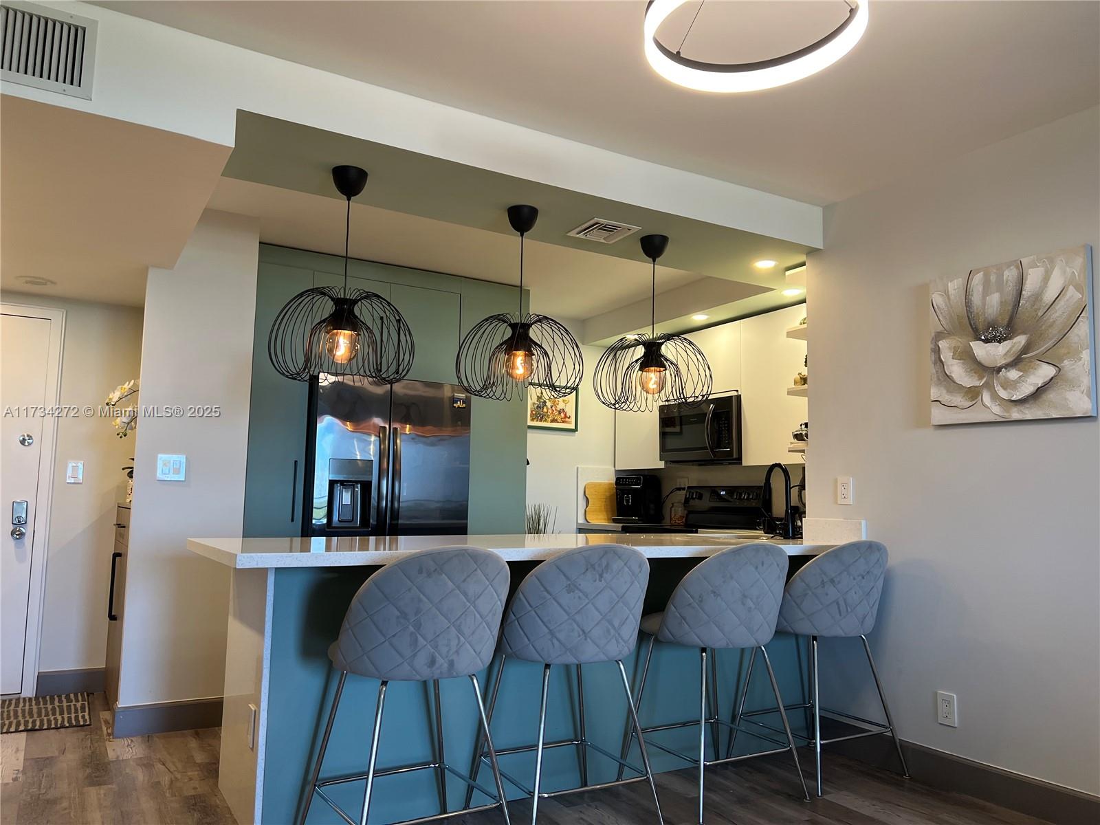 83dcefb7-4567 600 Three Islands Blvd # 504, Hallandale Beach FL 33009 — #A11734272