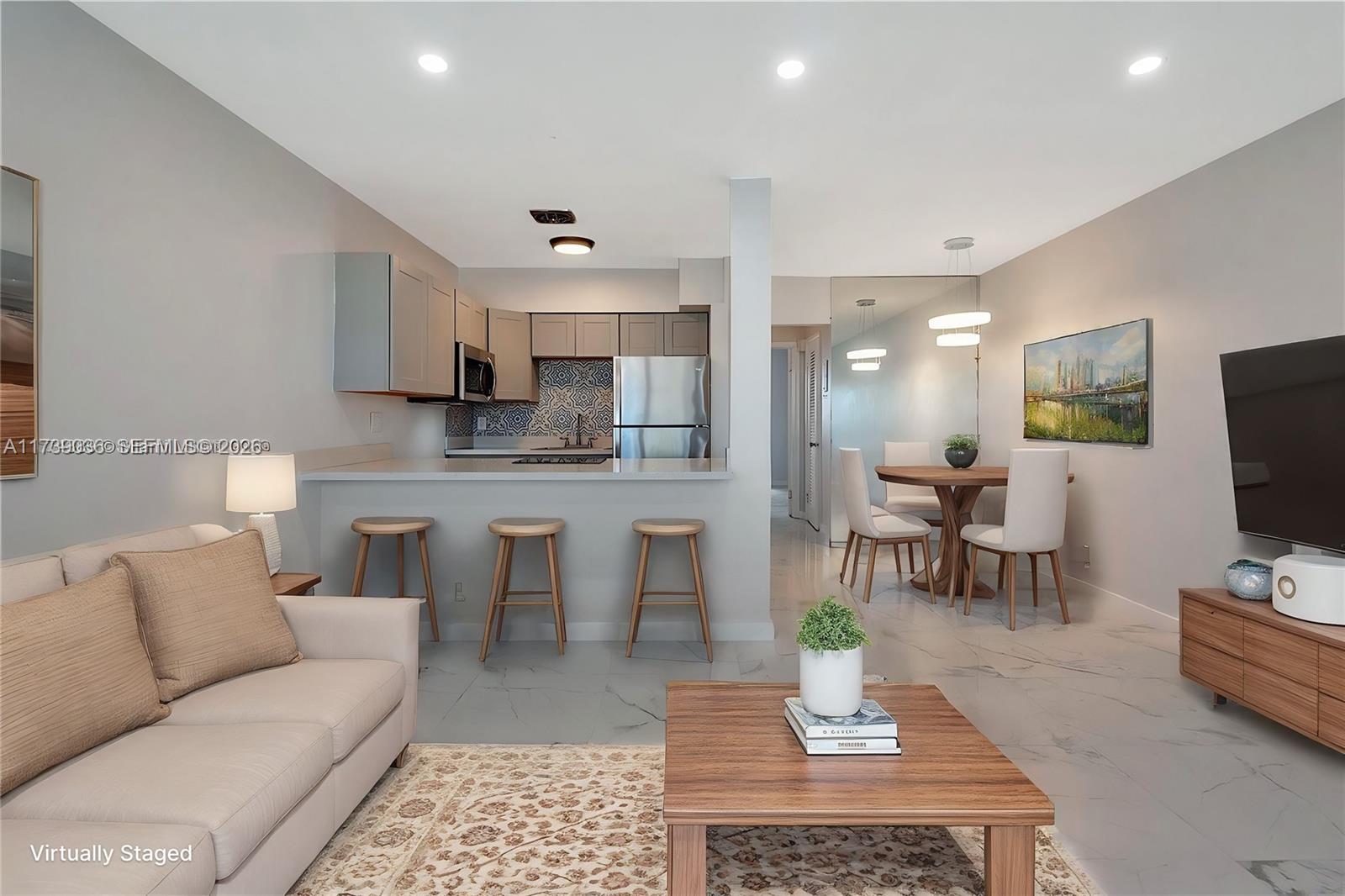 820 SW 11th Ave # 14B, Hallandale Beach FL 33009 — #A11739036
