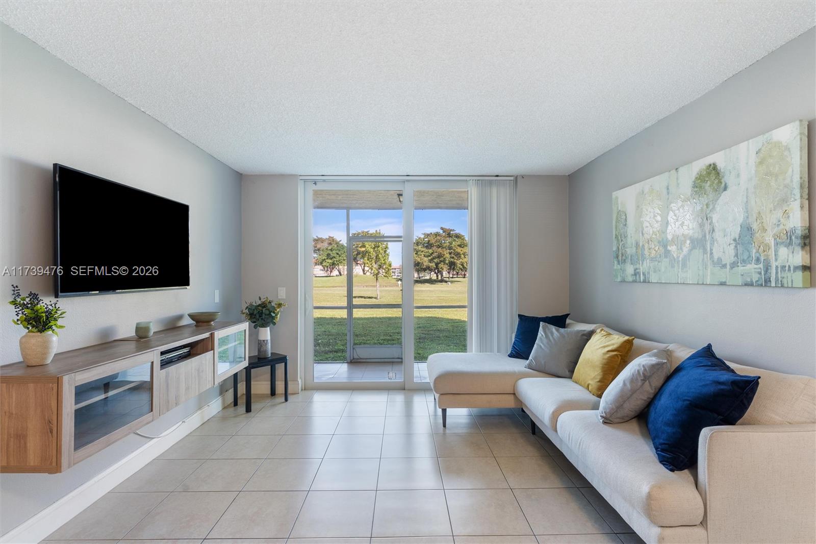 83dcefb7-4634 9761 Sunrise Lakes Blvd # 107, Sunrise FL 33322 — #A11739476