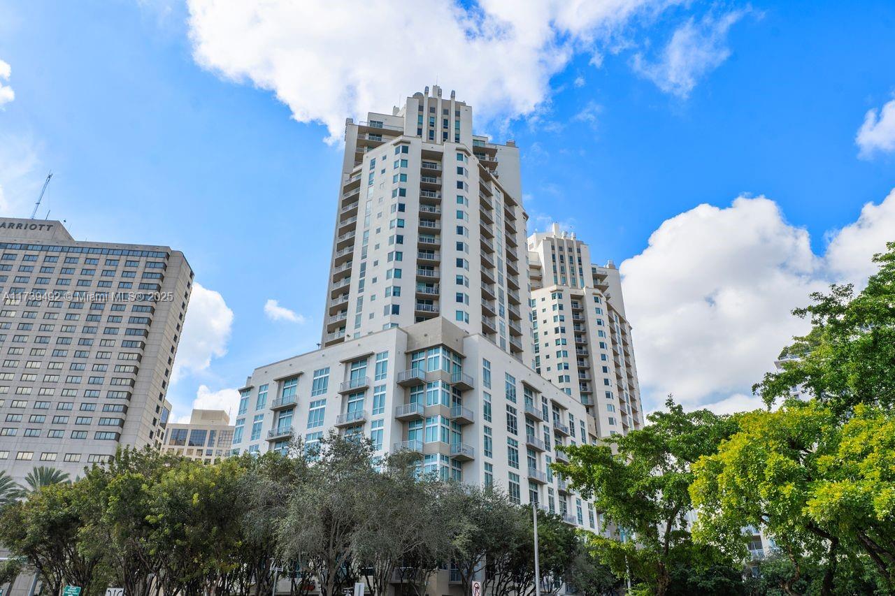 83dcefb7-4635 9055 SW 73rd Ct # 903, Miami FL 33156 — #A11739492