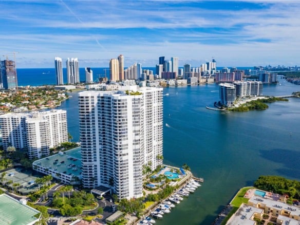 3530 Mystic Pointe Dr # 1513, Aventura FL 33180 — #A11740881
