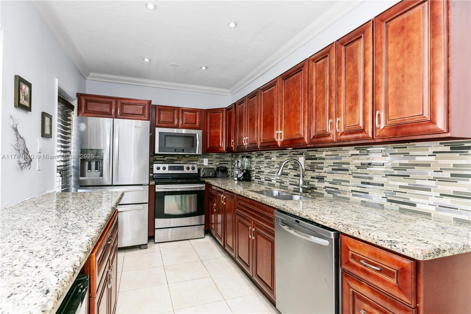 83dcefb7-4656 3131 S Ocean Dr # 211, Hallandale Beach FL 33009 — #A11741540