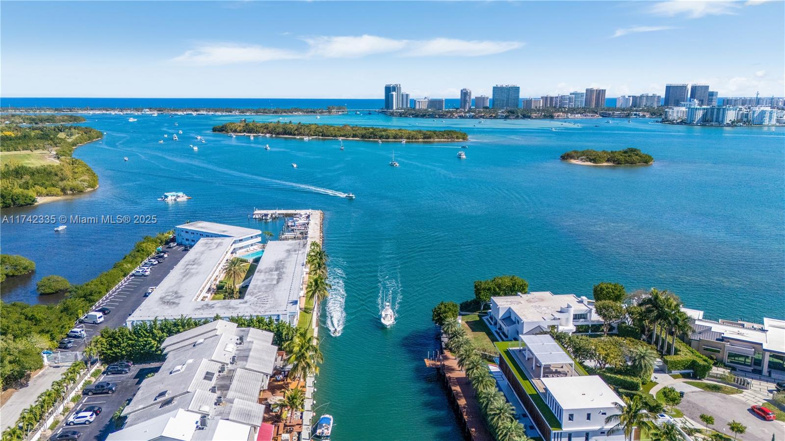 2700 NE 135th St # 32, North Miami FL 33181 — #A11742335