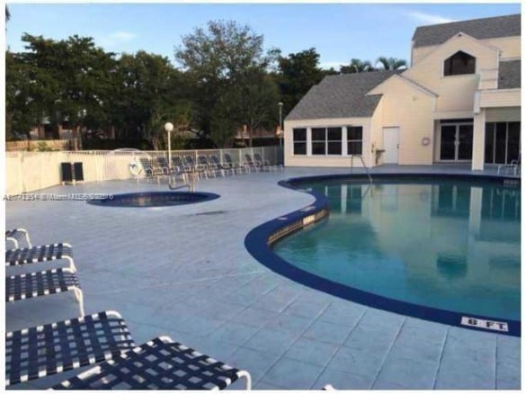 3441 NW 44th St # 106, Oakland Park FL 33309 — #A11742354
