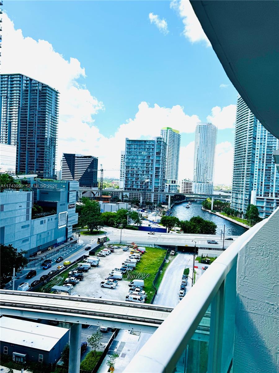 41 SE 5th St # 808, Miami FL 33131 — #A11743990