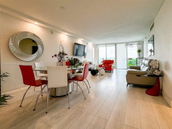 100 Bayview Dr # 721, Sunny Isles Beach FL 33160 — #A11745018