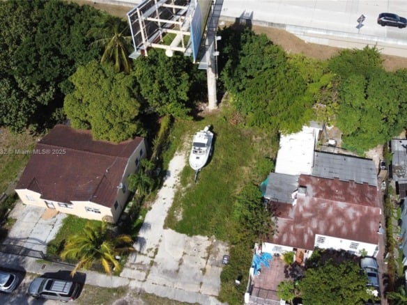321 NW 37th St, Miami FL 33127 — #A11745932