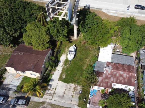 321 NW 37th St, Miami FL 33127 — #A11745937