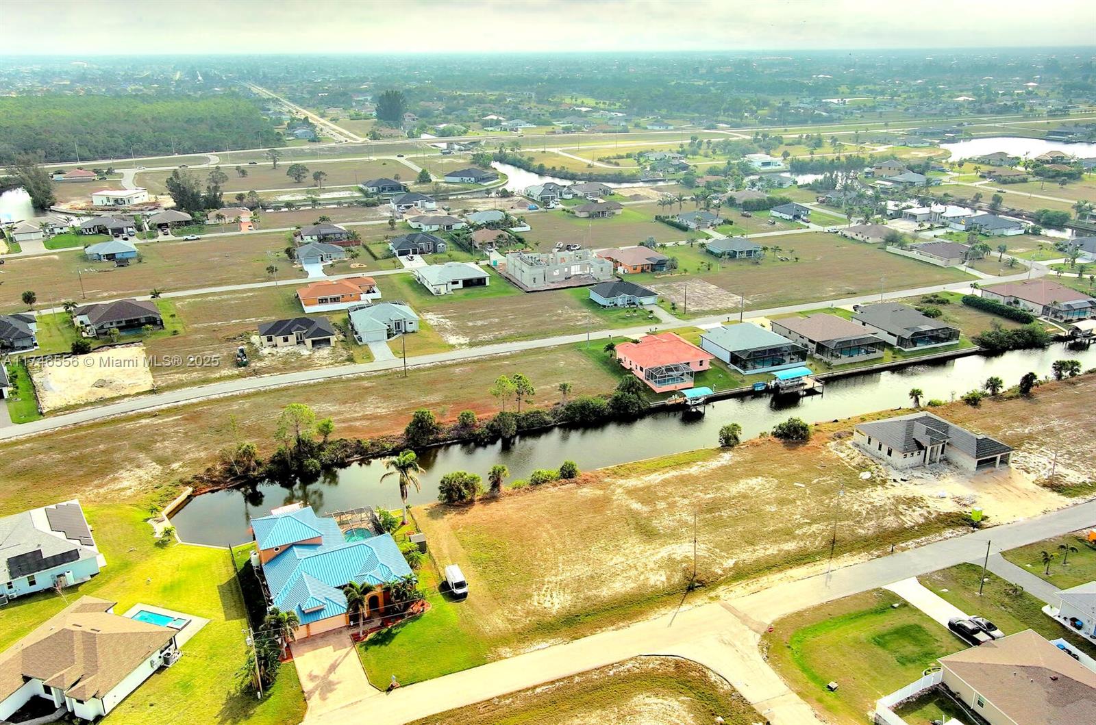 83dcefb7-4724 1939 NW 34th Pl, Cape Coral FL 33993 — #A11746556