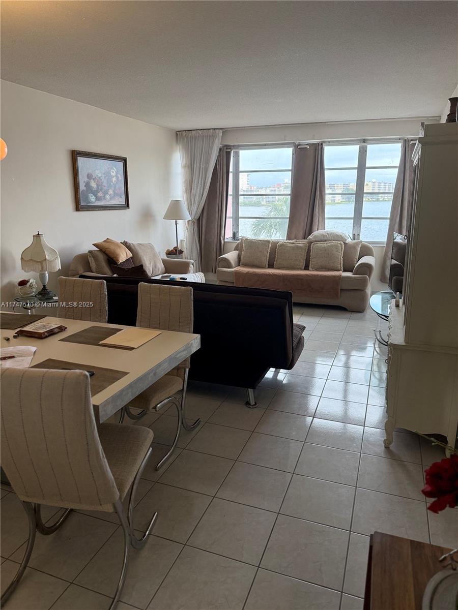 18555 NE 14th Ave # 618, Miami FL 33179 — #A11747570