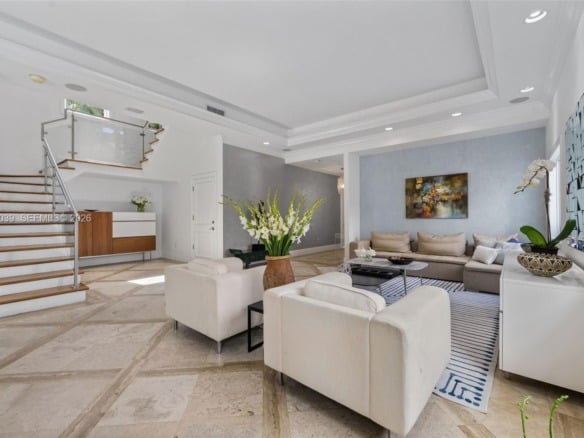 6 Coconut Ln, Key Biscayne FL 33149 — #A11748039