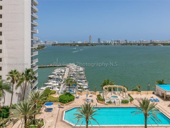 7601 E Treasure Dr # 1108, North Bay Village FL 33141 — #A11748098