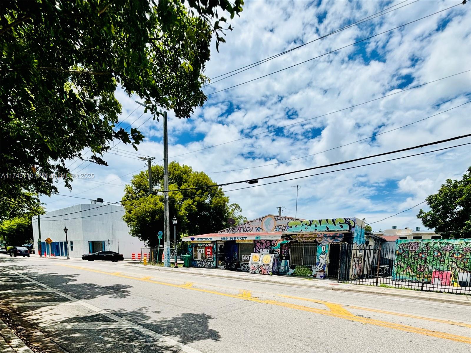 83dcefb7-4772 203 NW 35th St, Miami FL 33127 — #A11749710